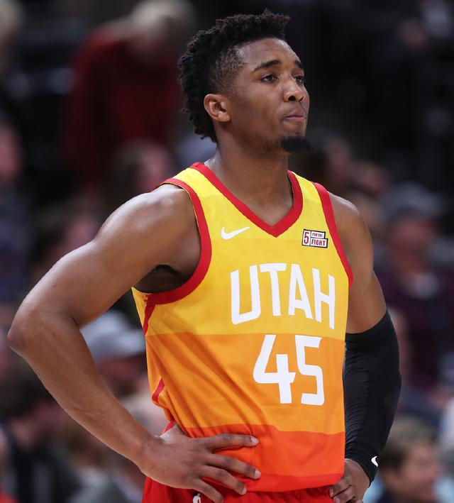 一届拳击赛事两名选手身亡，日本拳击委员会：“