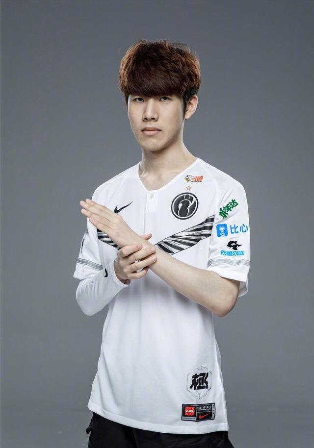 在舆论层面 在舆论层面